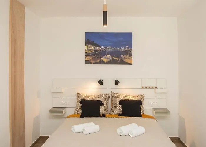 And Hot Tub Apartman *