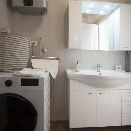 And Hot Tub Appartement *